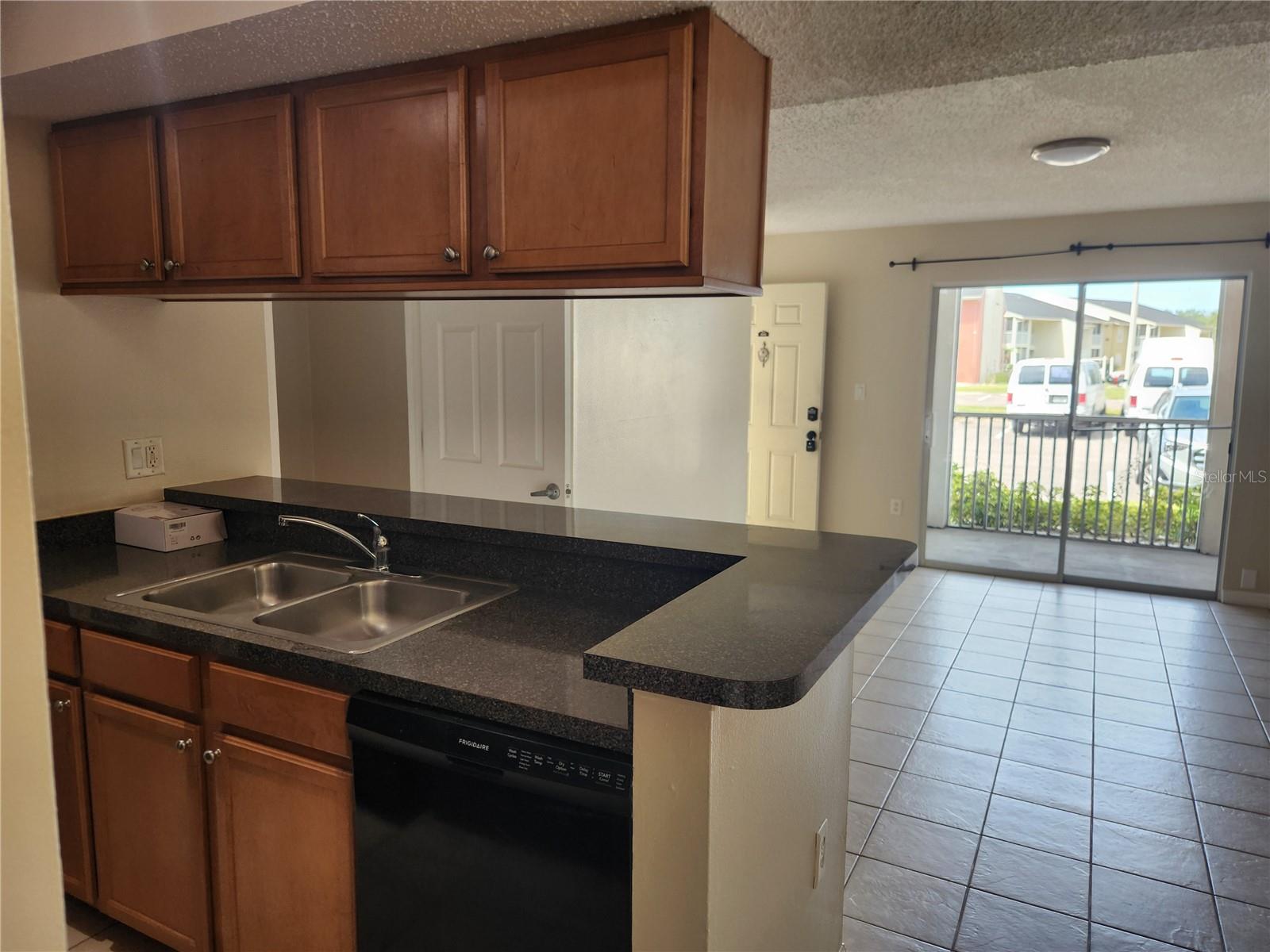 803 LAKE HAVEN SQ #101, BRANDON, FL — photo 6