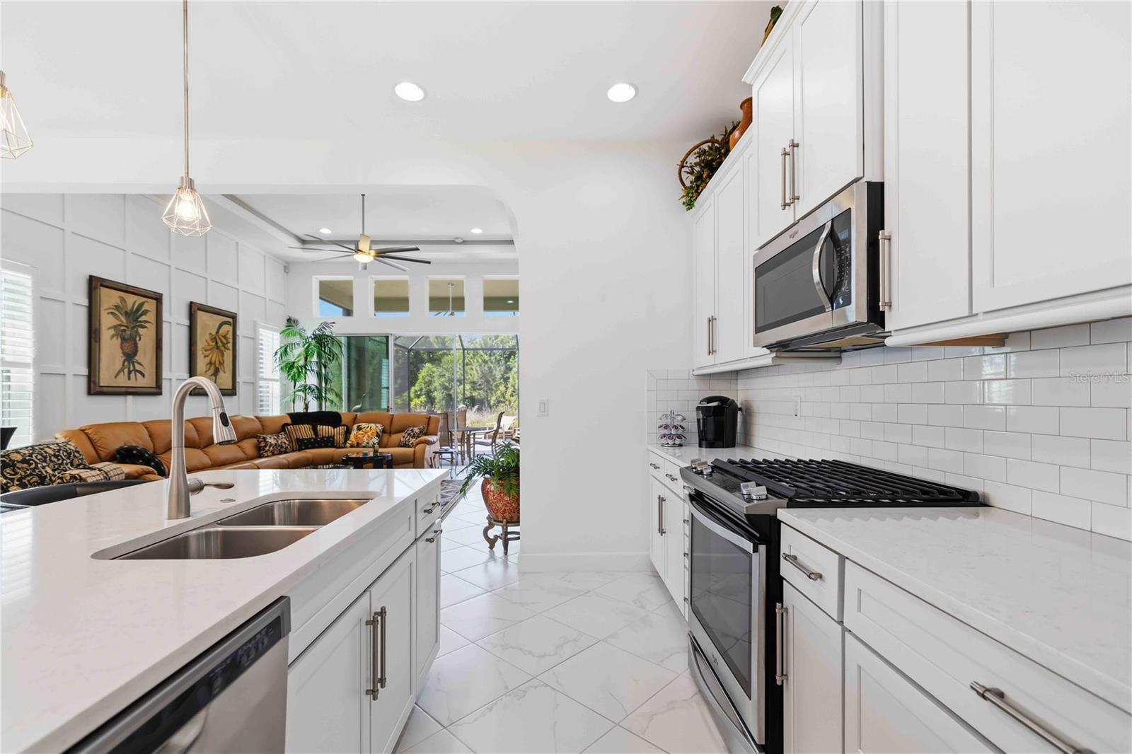 2410 STARWOOD CT, BRADENTON, FL — photo 14