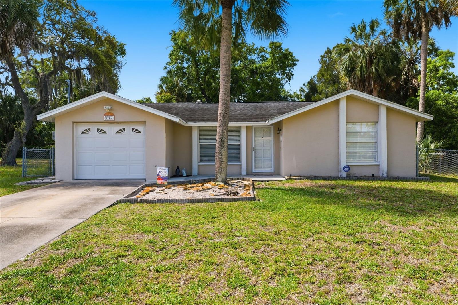 8704 LONG BOAT LN, HUDSON, FL — photo 2