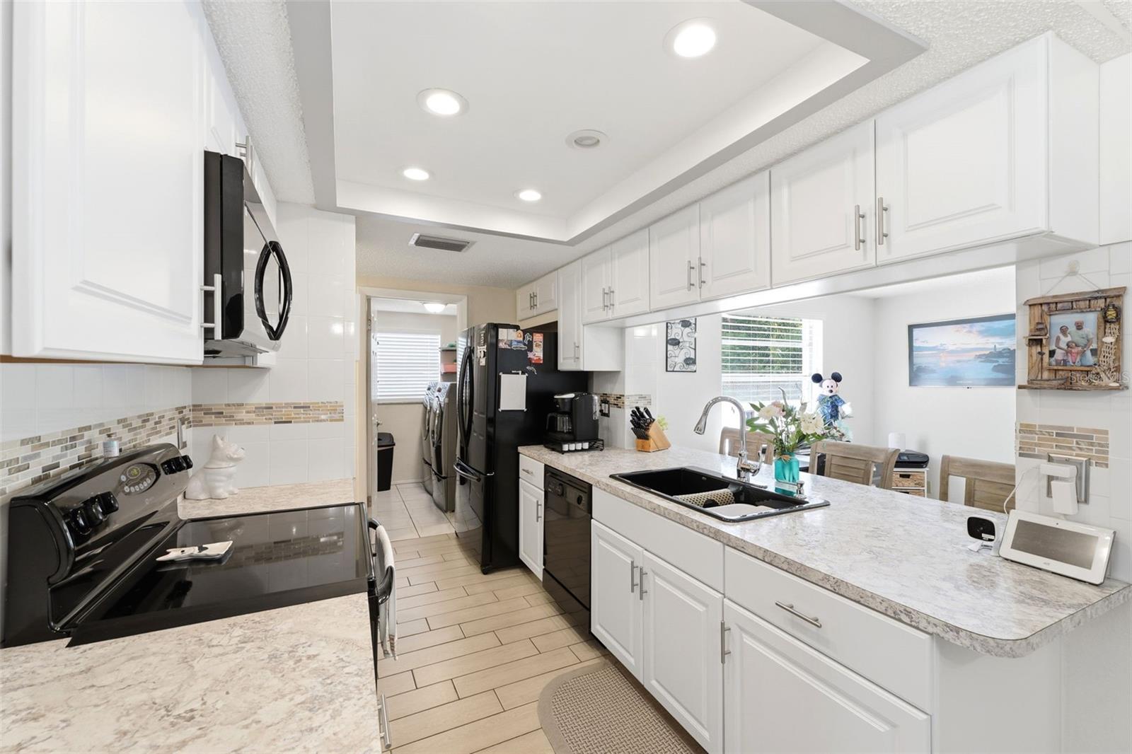 8704 LONG BOAT LN, HUDSON, FL — photo 12