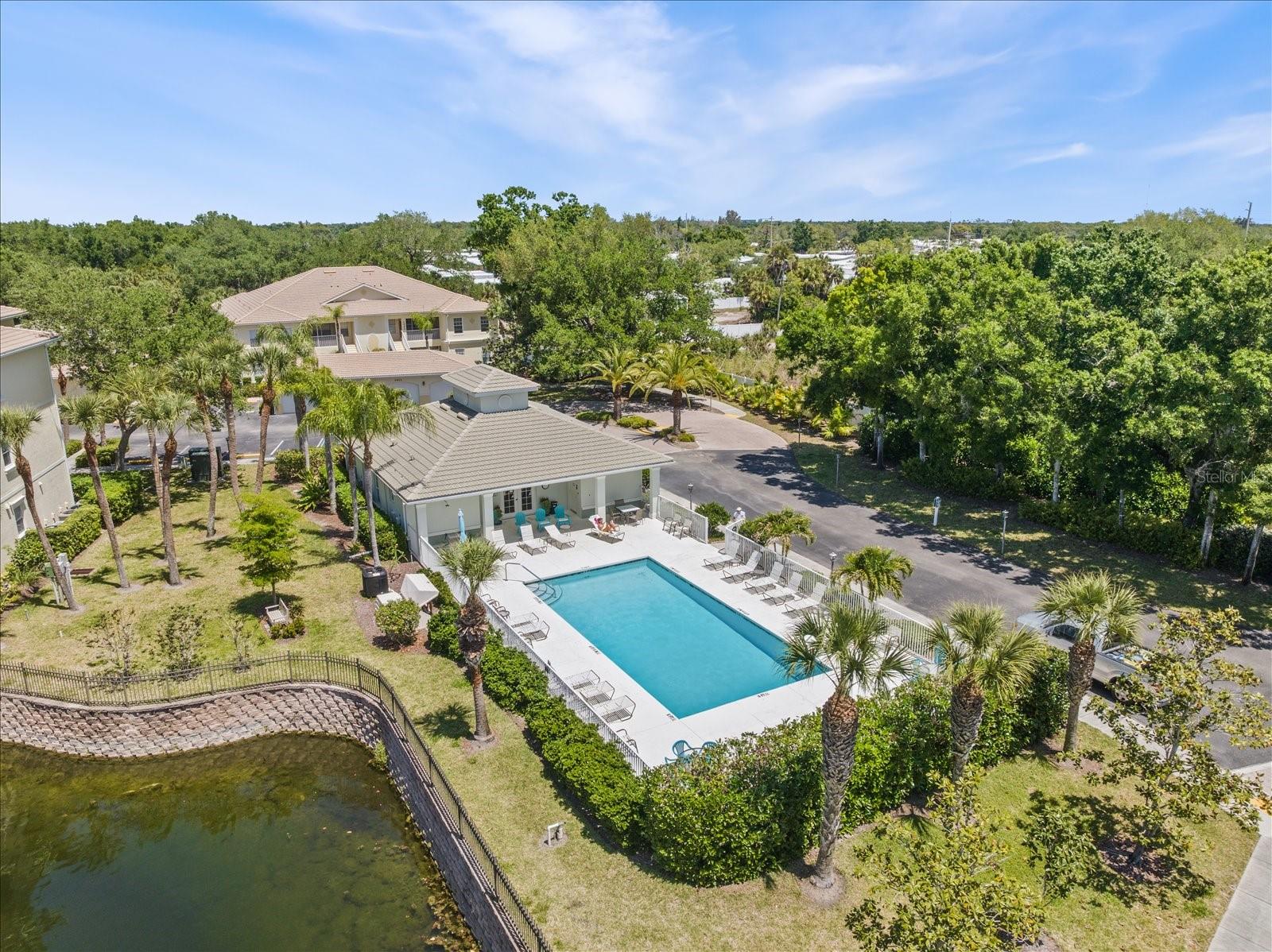 300 GARDENS EDGE DR #324, VENICE, FL — photo 2