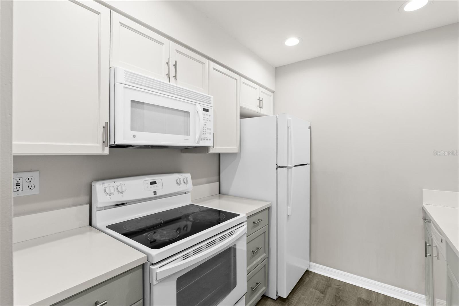 350 79TH AVE N #134, ST PETERSBURG, FL — photo 10