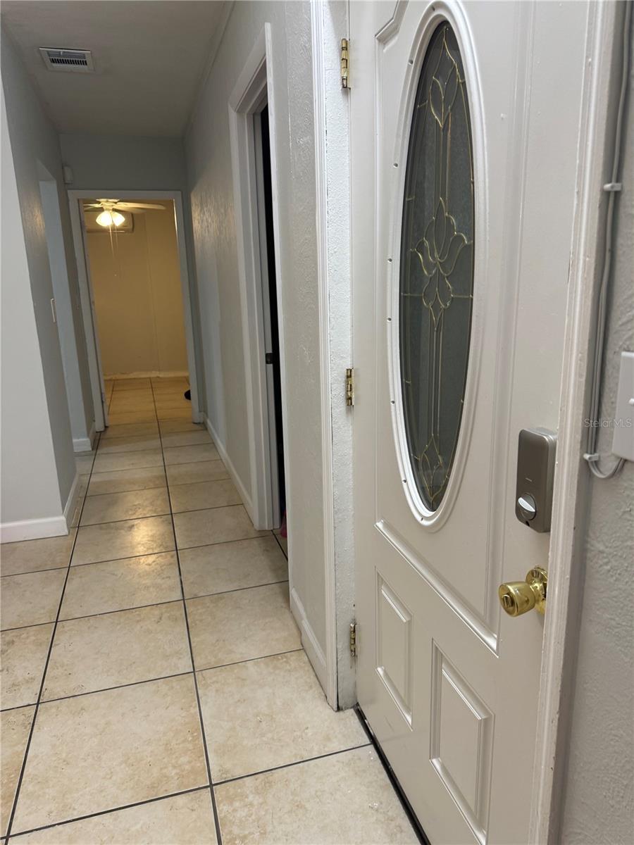 121 33RD AVE E, BRADENTON, FL — photo 16