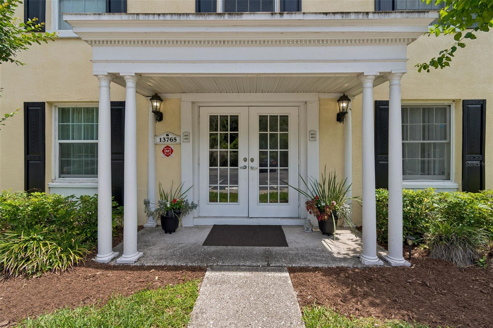 13765 JUNIPER BLOSSOM DR #101, TAMPA, FL — photo 2