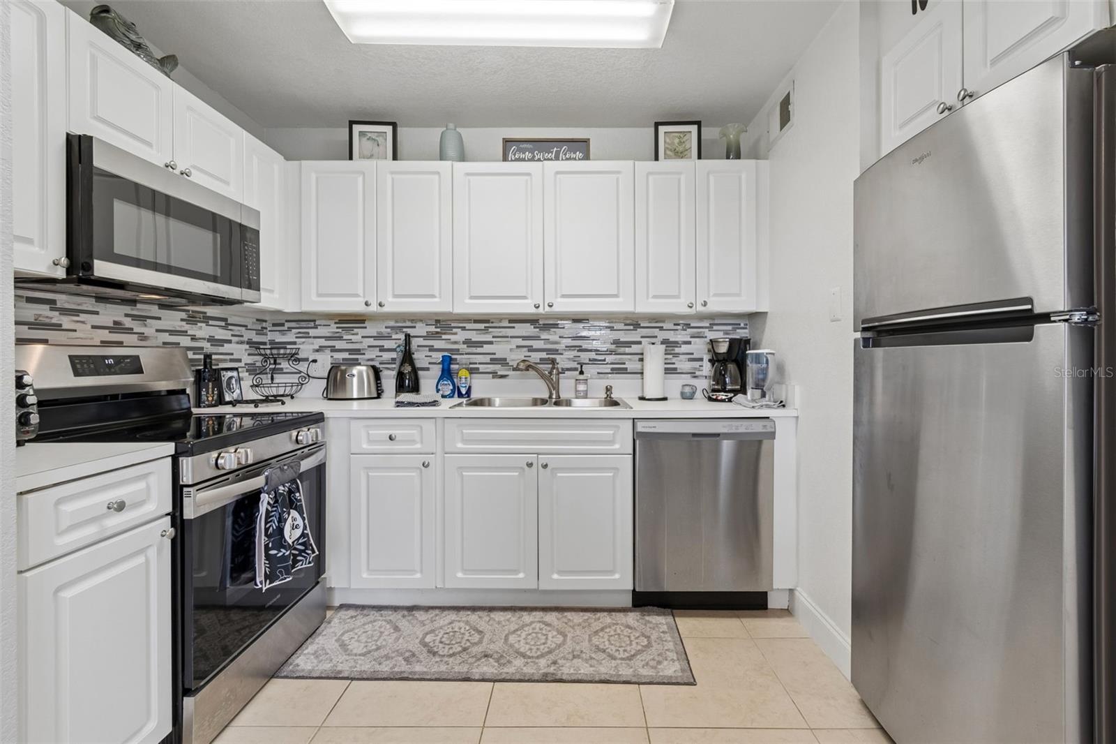 13765 JUNIPER BLOSSOM DR #101, TAMPA, FL — photo 18