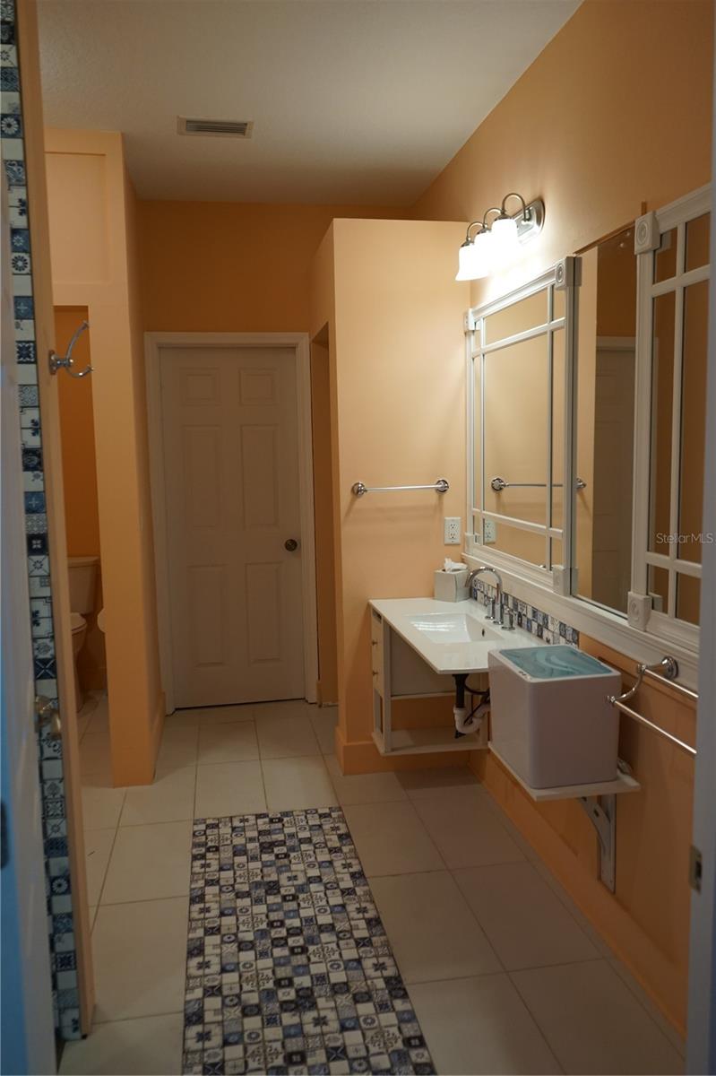 201 SUNSET CREST CT, APOLLO BEACH, FL — photo 32