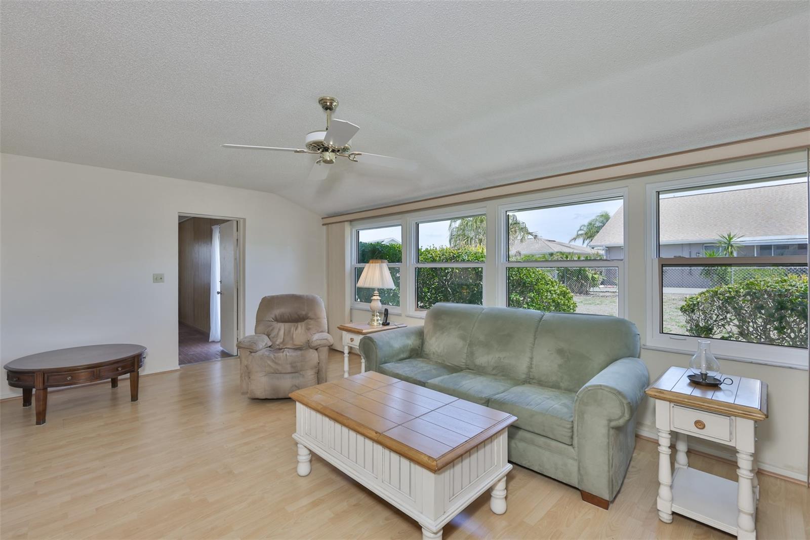 1525 ALLEGHENY DR, SUN CITY CENTER, FL — photo 12
