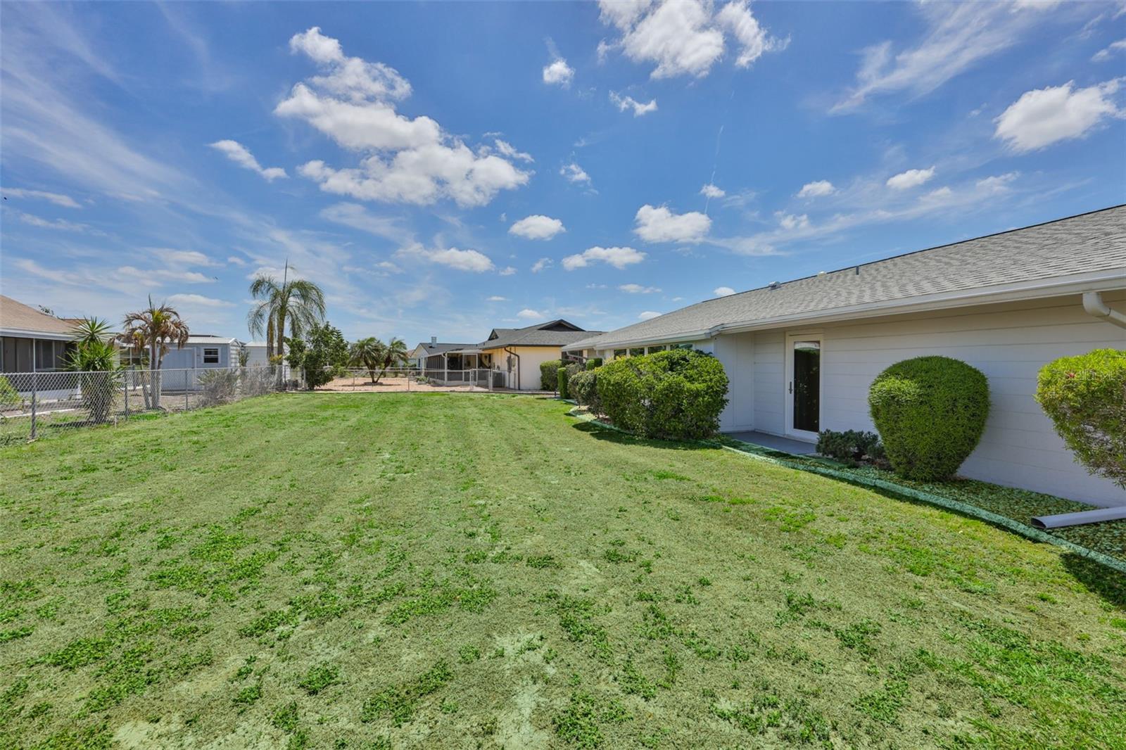 1525 ALLEGHENY DR, SUN CITY CENTER, FL — photo 33