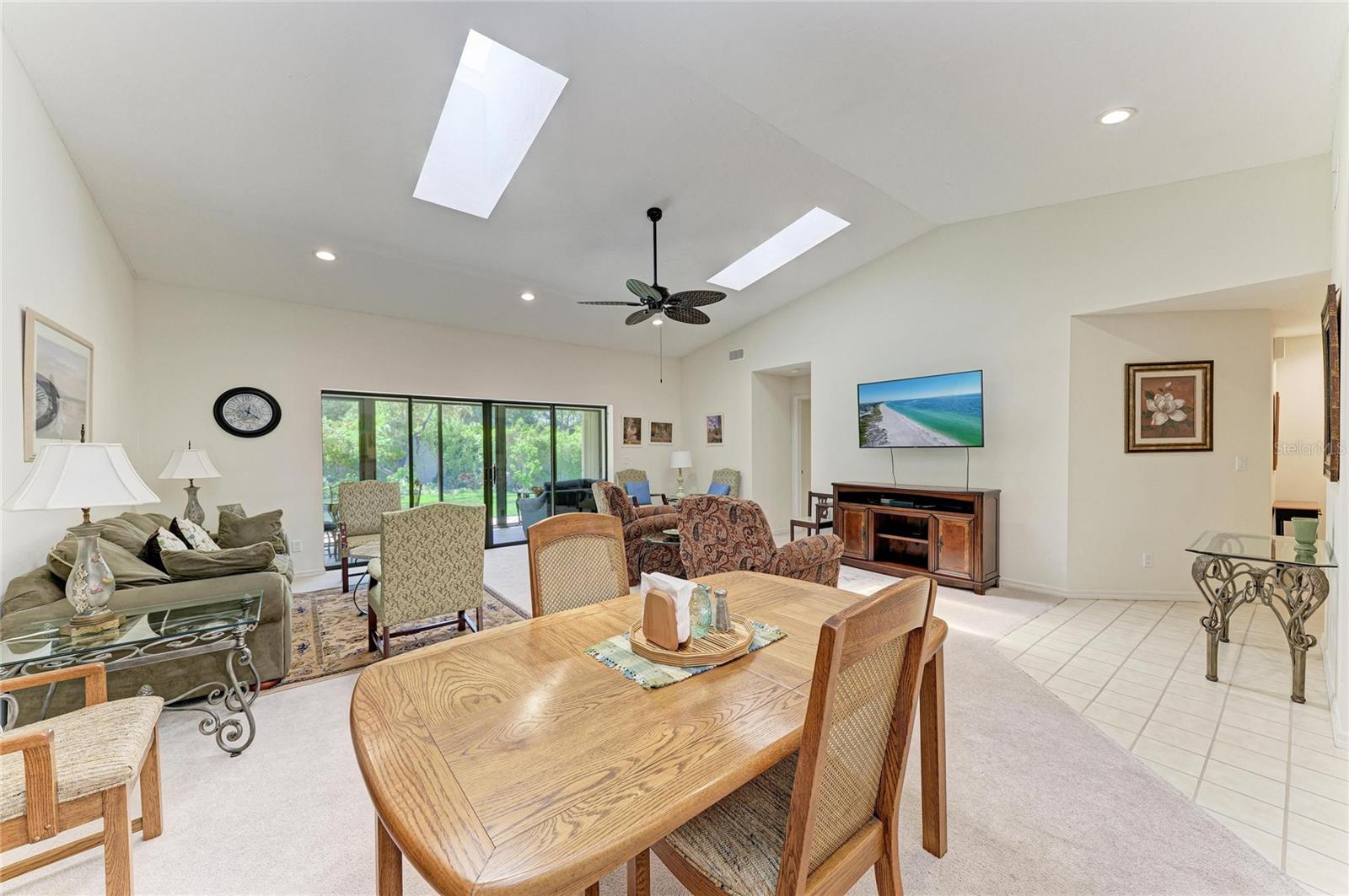 3946 WILSHIRE CIR E #168, SARASOTA, FL — photo 9