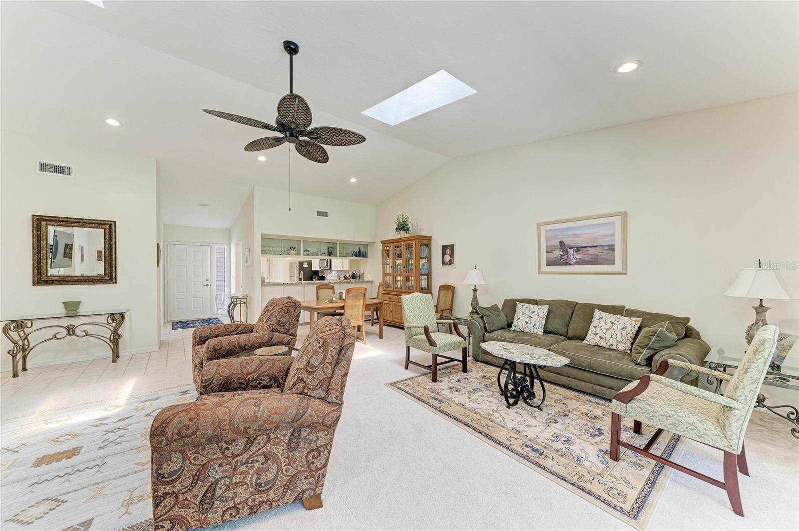 3946 WILSHIRE CIR E #168, SARASOTA, FL — photo 11