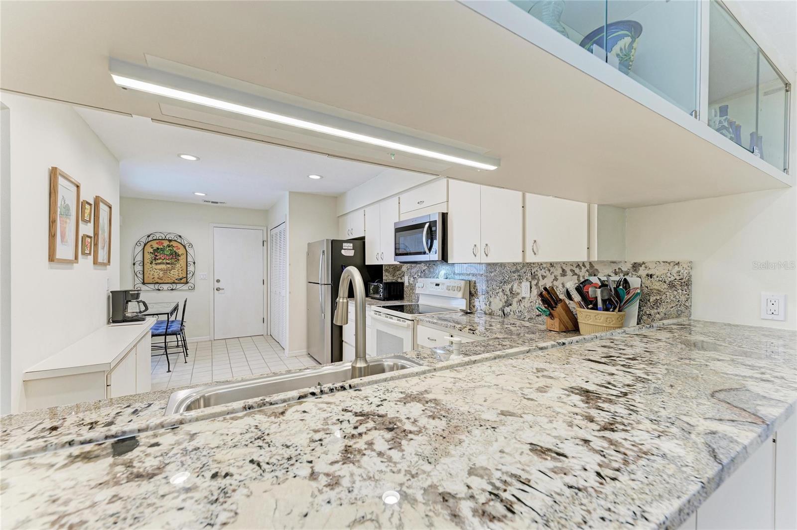 3946 WILSHIRE CIR E #168, SARASOTA, FL — photo 13