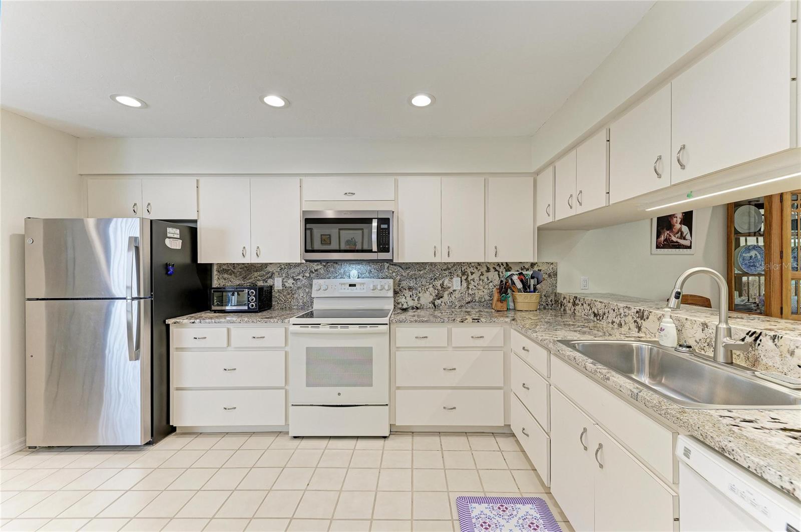 3946 WILSHIRE CIR E #168, SARASOTA, FL — photo 14