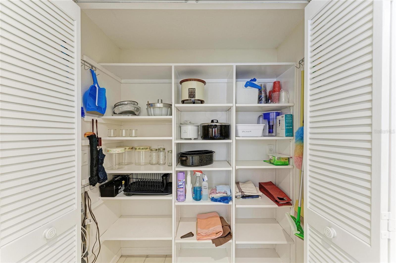 3946 WILSHIRE CIR E #168, SARASOTA, FL — photo 17