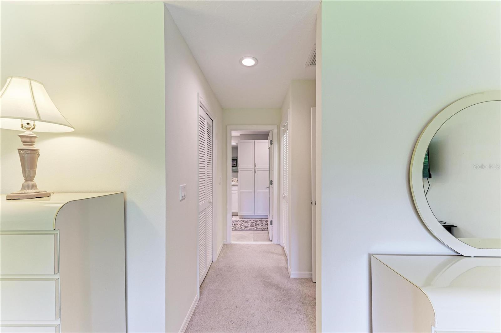 3946 WILSHIRE CIR E #168, SARASOTA, FL — photo 22