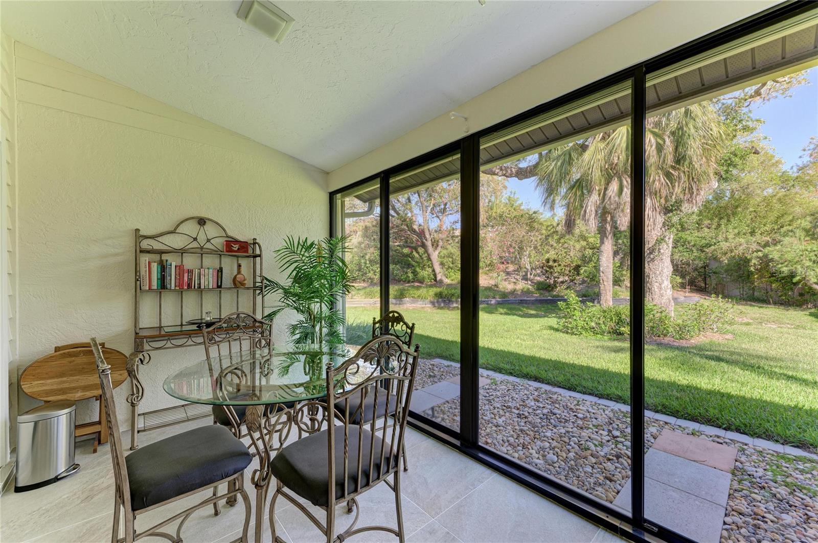 3946 WILSHIRE CIR E #168, SARASOTA, FL — photo 37