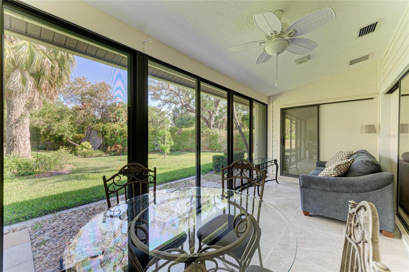 3946 WILSHIRE CIR E #168, SARASOTA, FL — photo 38