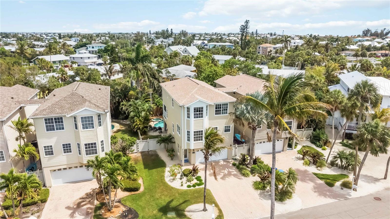 215 81ST ST, HOLMES BEACH, FL — photo 52