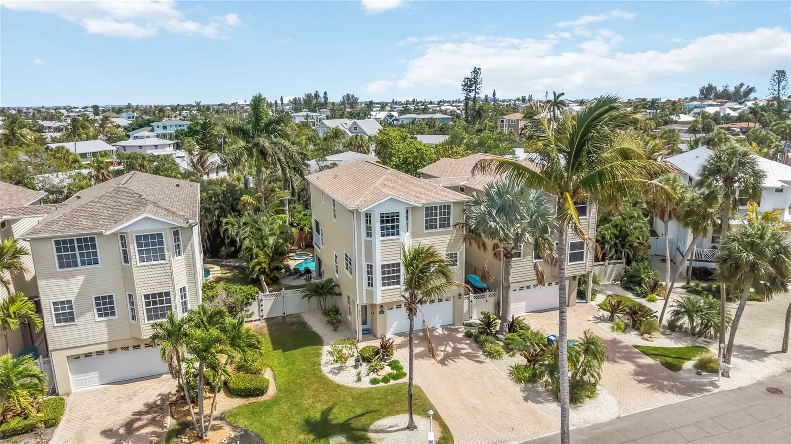 215 81ST ST, HOLMES BEACH, FL — photo 65