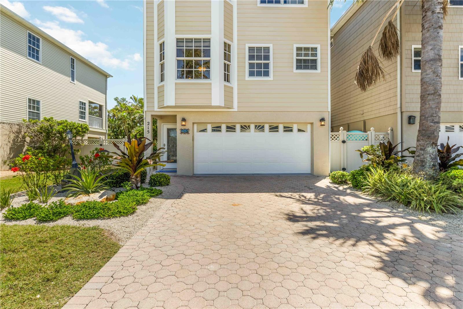 215 81ST ST, HOLMES BEACH, FL — photo 5