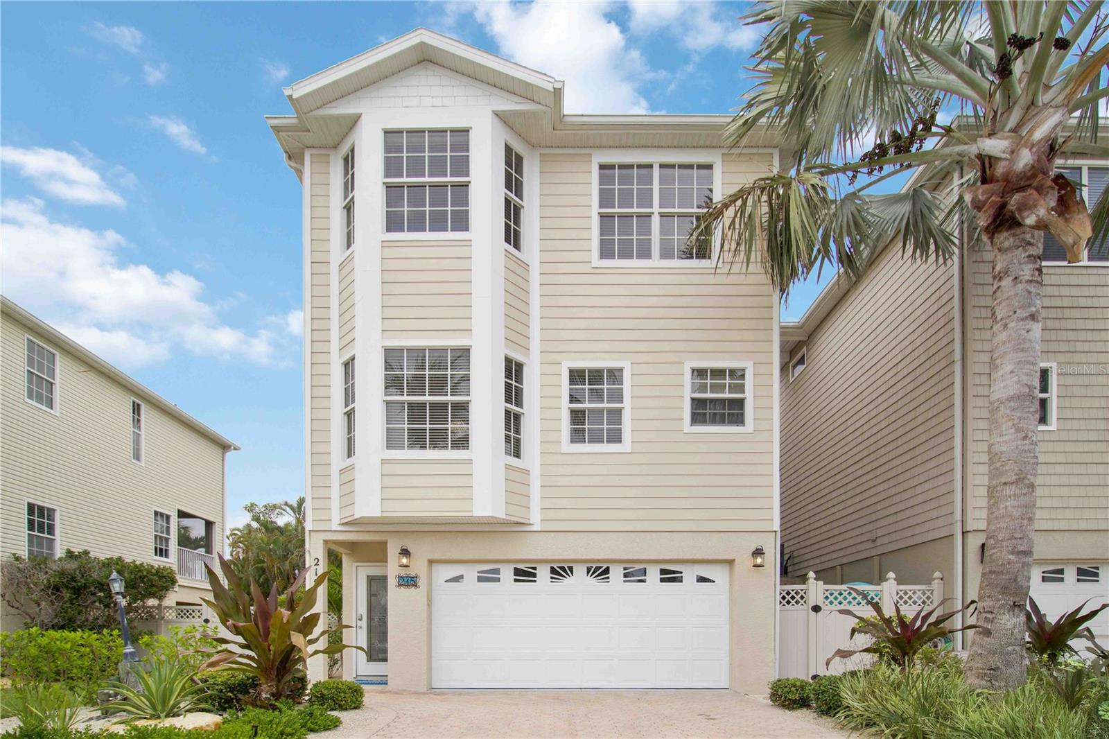 215 81ST ST, HOLMES BEACH, FL — photo 67