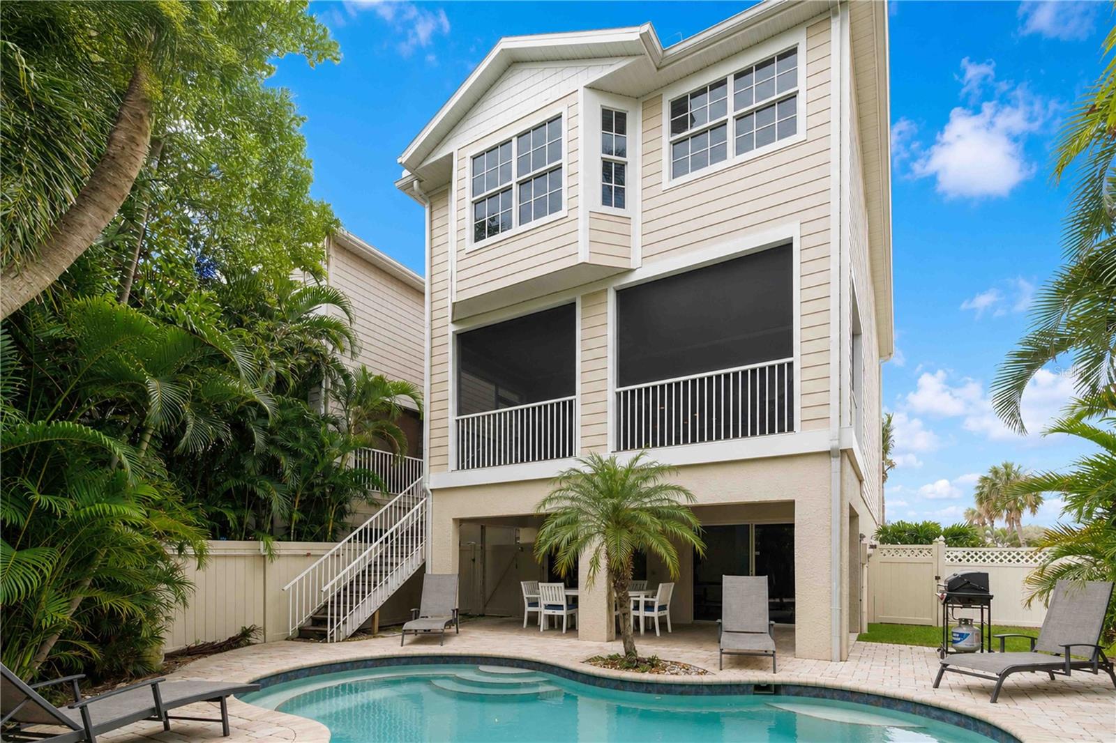 215 81ST ST, HOLMES BEACH, FL — photo 37