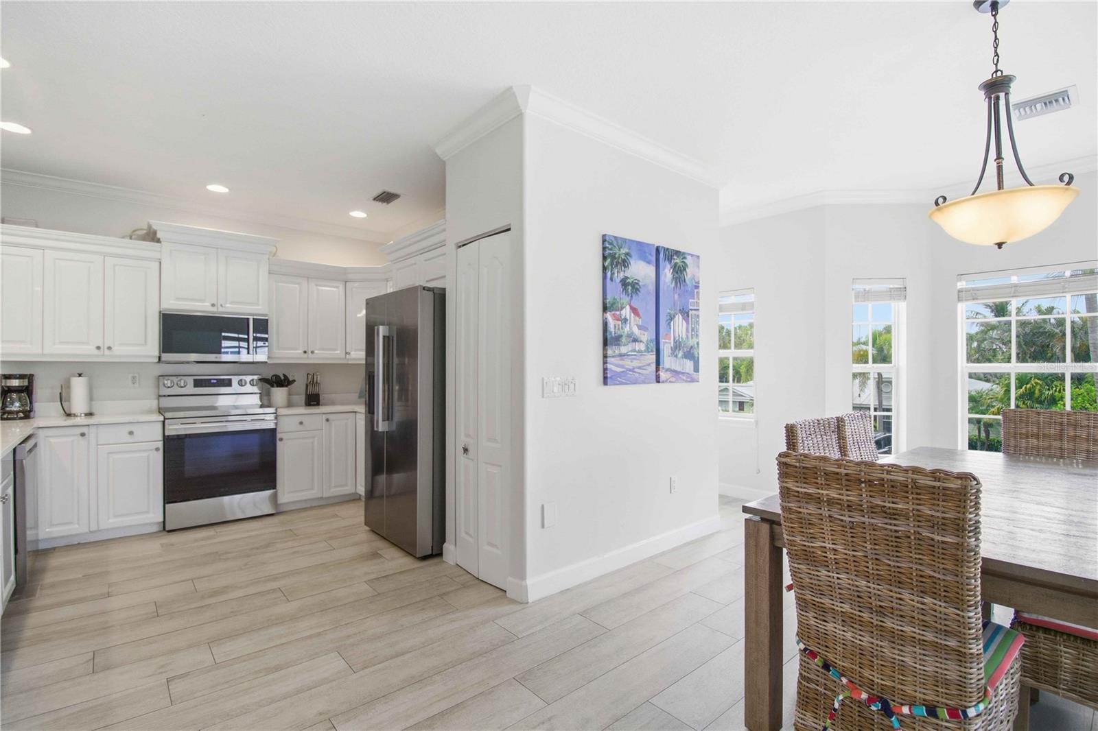 215 81ST ST, HOLMES BEACH, FL — photo 11