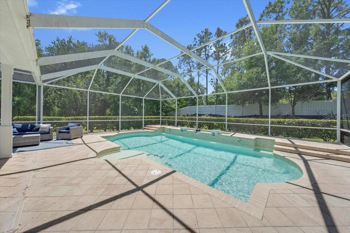 5913 FLATWOODS MANOR CIR, LITHIA, FL — photo 2