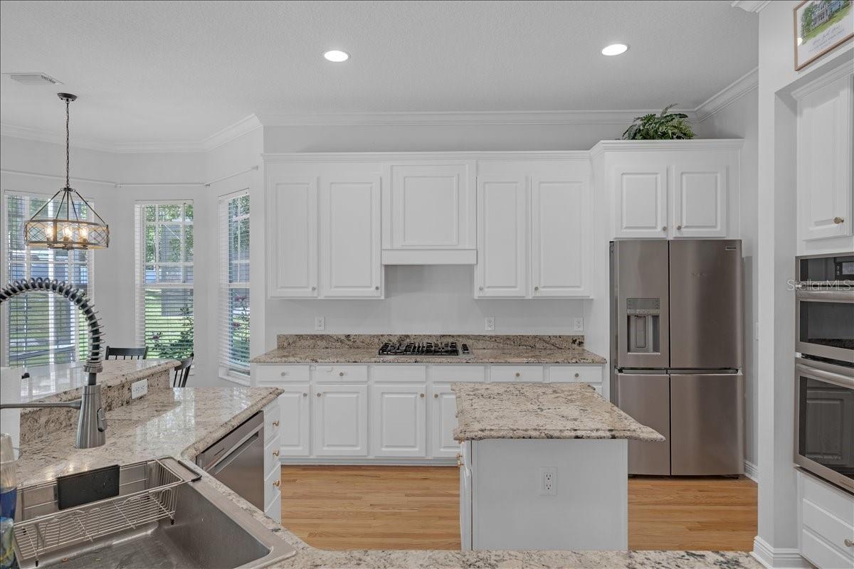 5913 FLATWOODS MANOR CIR, LITHIA, FL — photo 11