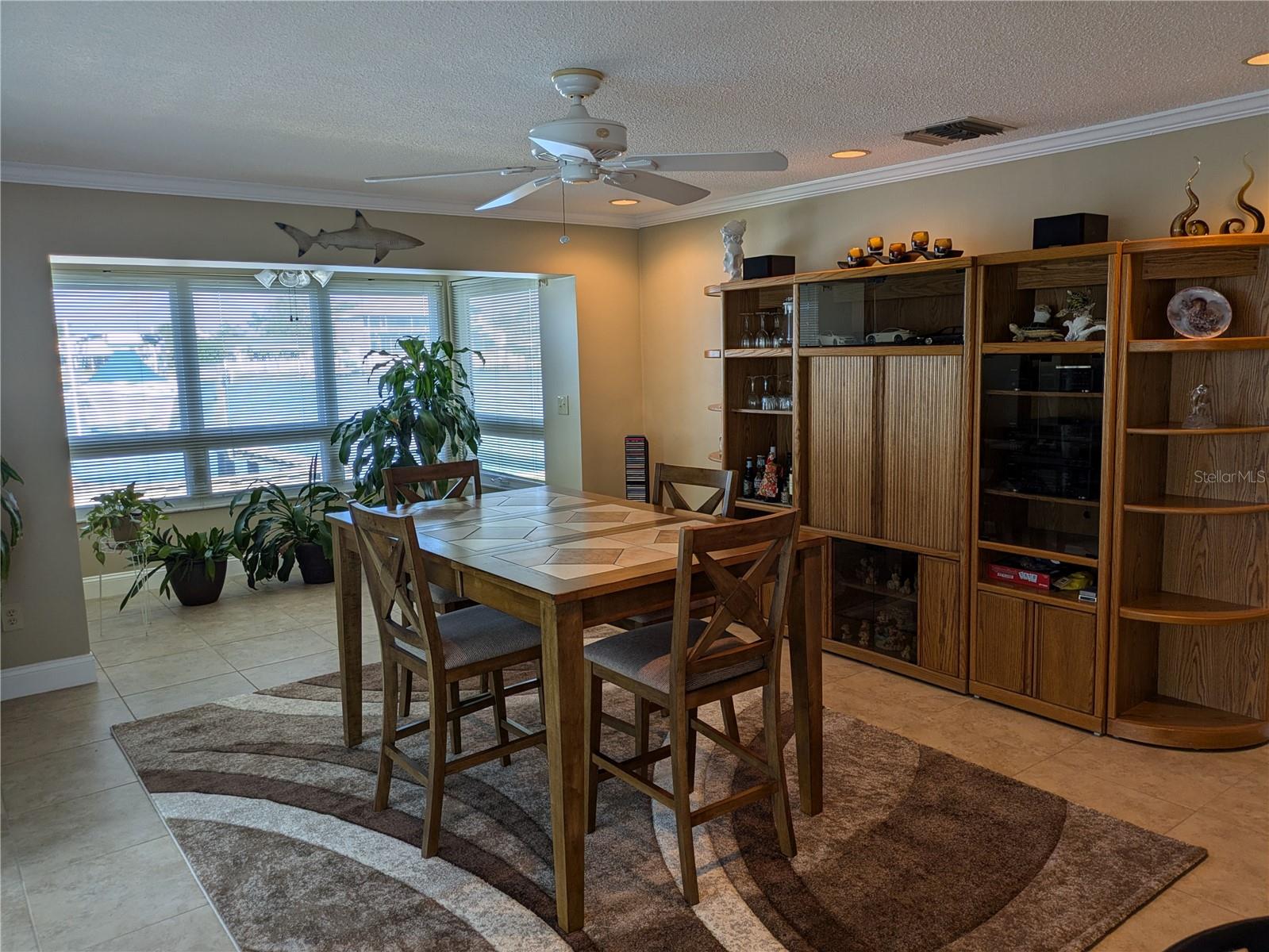 212 POINCIANA LN, LARGO, FL — photo 9