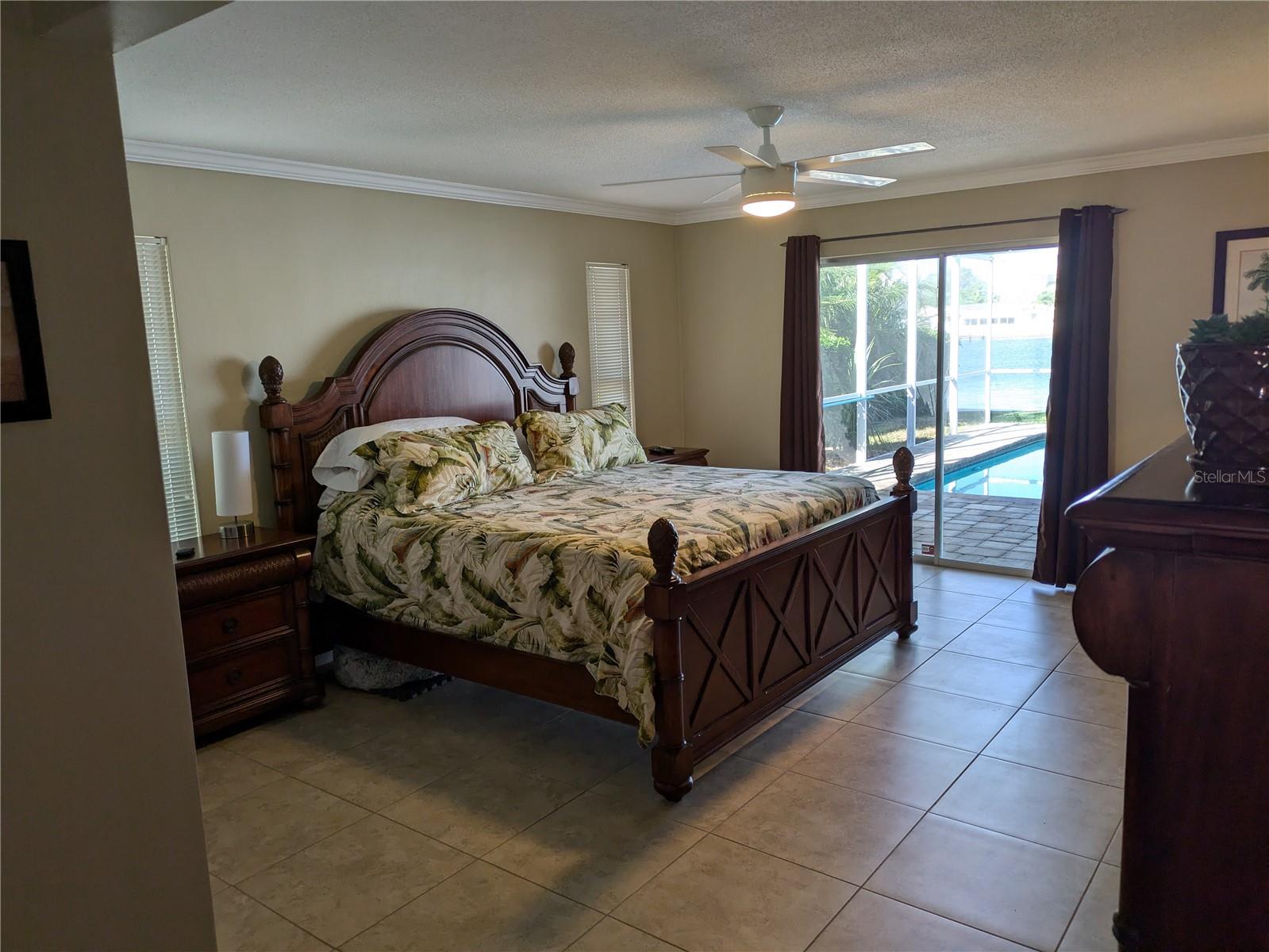 212 POINCIANA LN, LARGO, FL — photo 10