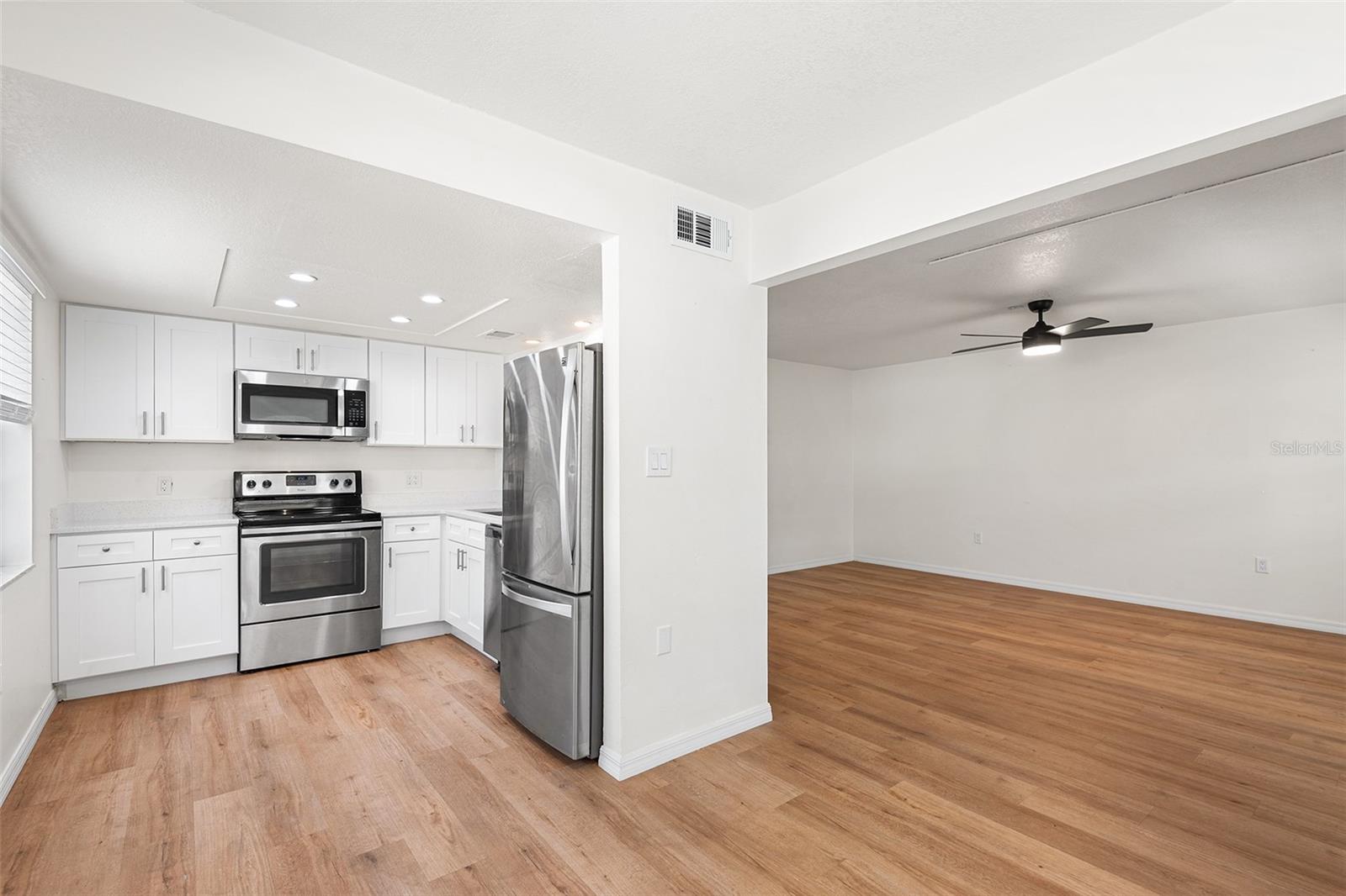 2865 51ST ST S #5, GULFPORT, FL — photo 5