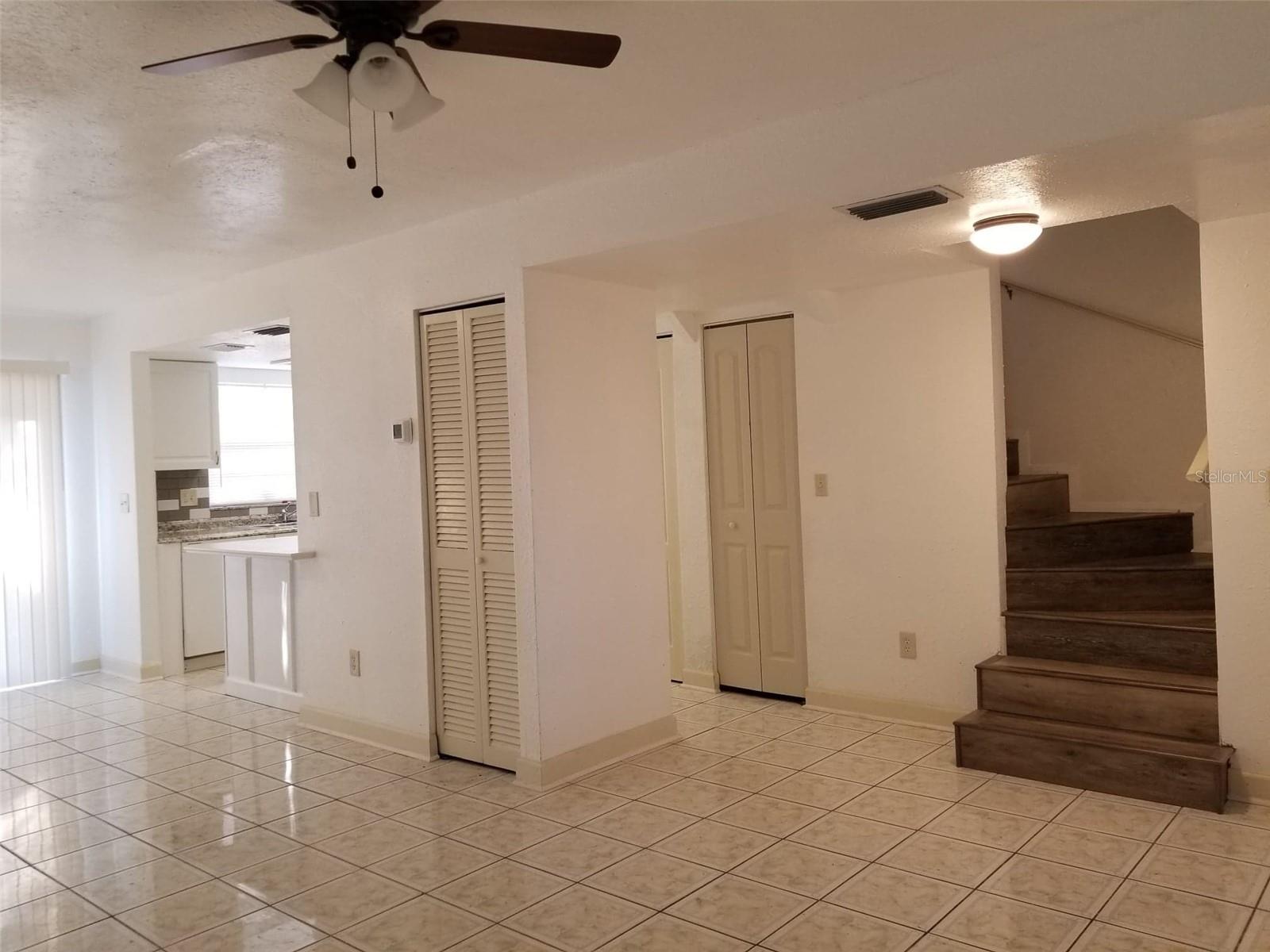 5134 TENNIS COURT CIR, TAMPA, FL — photo 4
