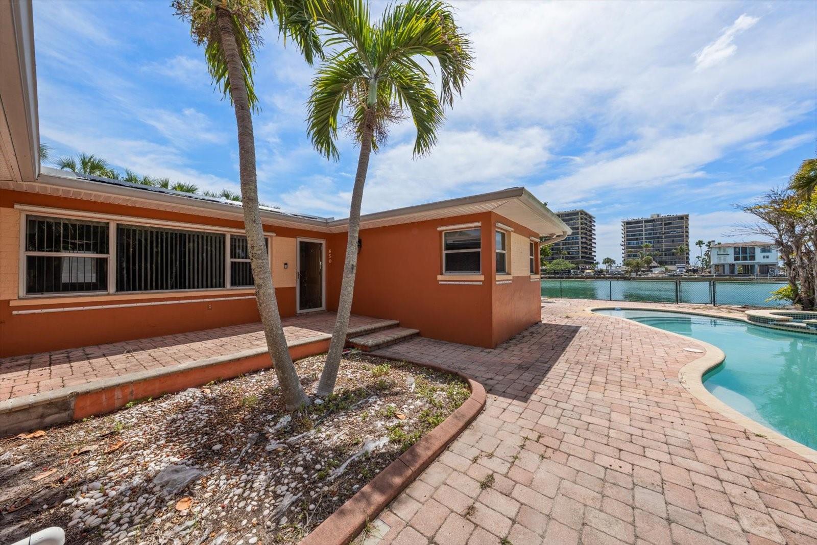 630-650 79TH AVE, ST PETE BEACH, FL — photo 2