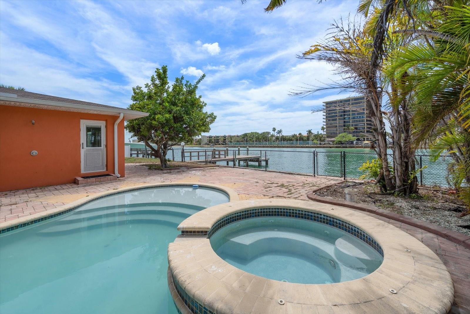 630-650 79TH AVE, ST PETE BEACH, FL — photo 17