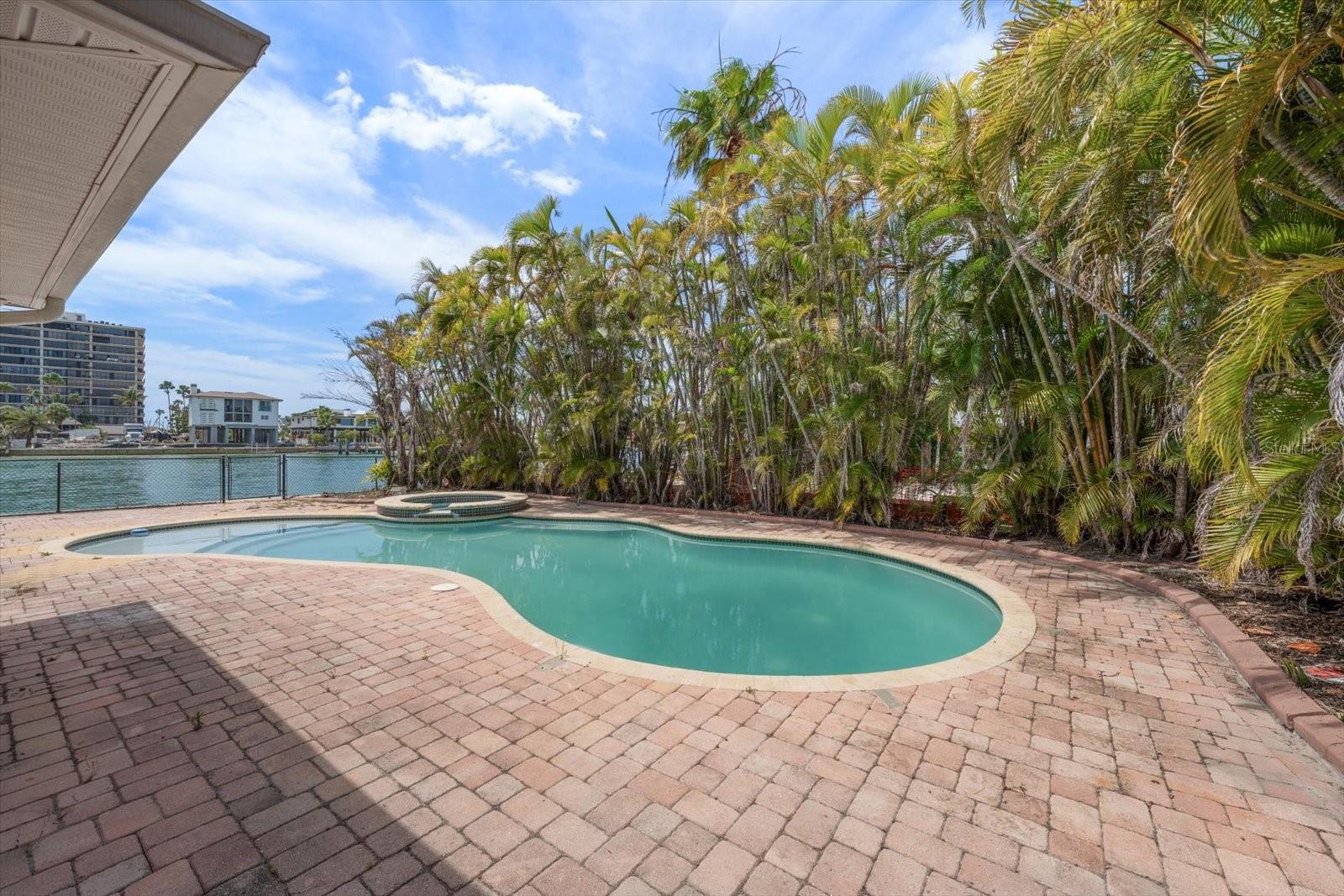 630-650 79TH AVE, ST PETE BEACH, FL — photo 18