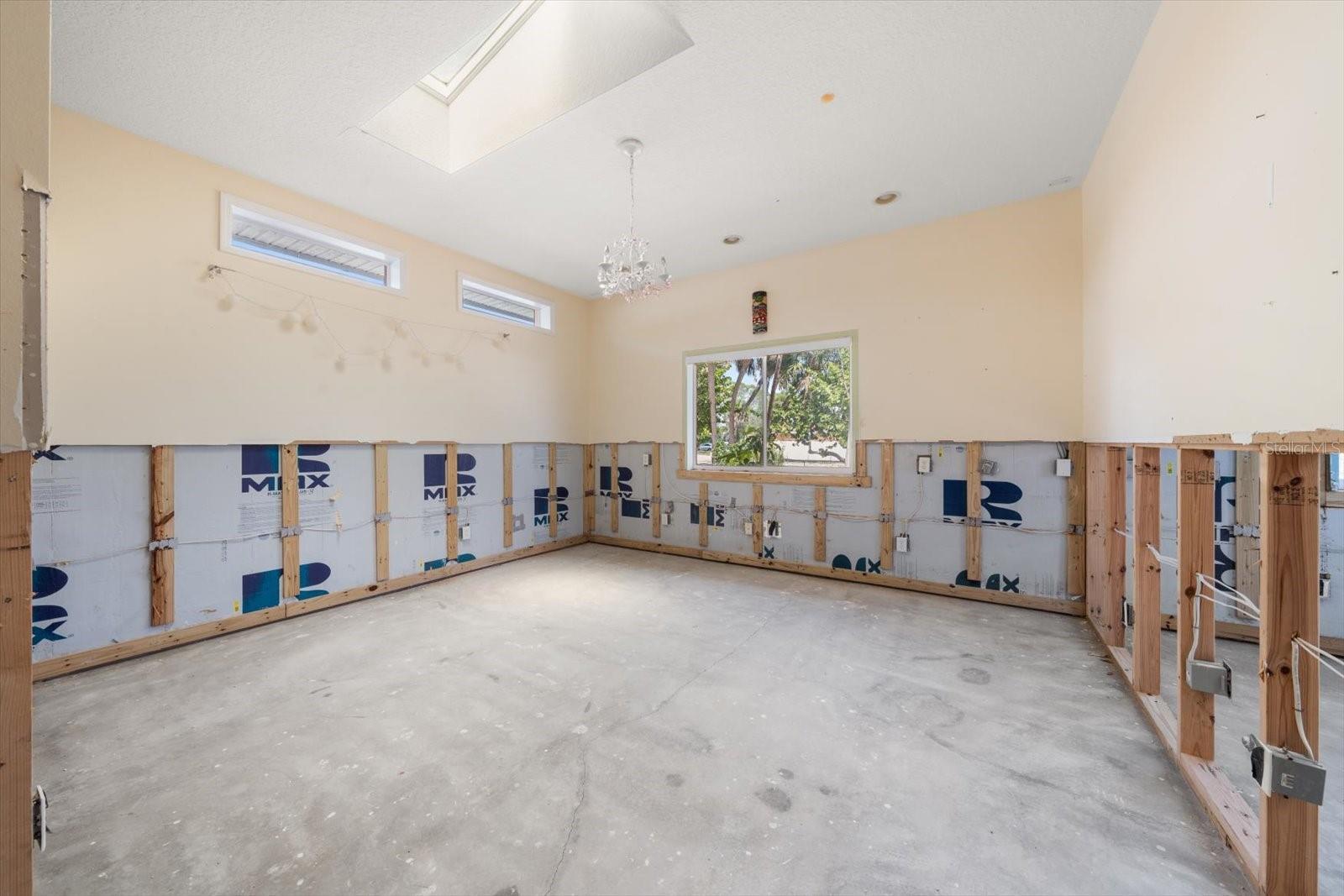 630-650 79TH AVE, ST PETE BEACH, FL — photo 35