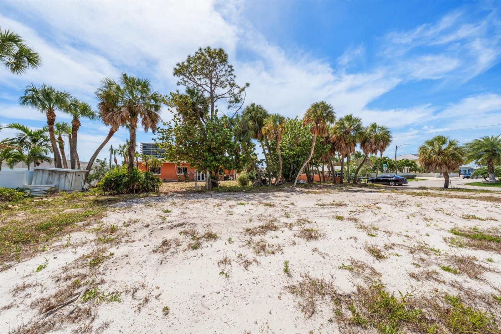 630-650 79TH AVE, ST PETE BEACH, FL — photo 43