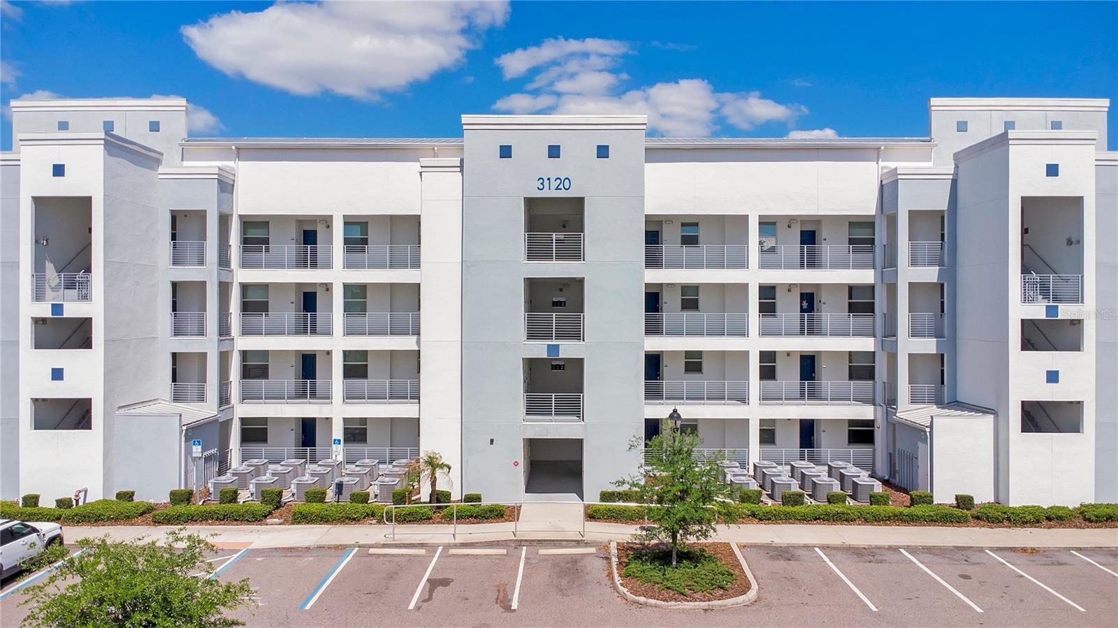 3120 PARADOX CIR #204, KISSIMMEE, FL