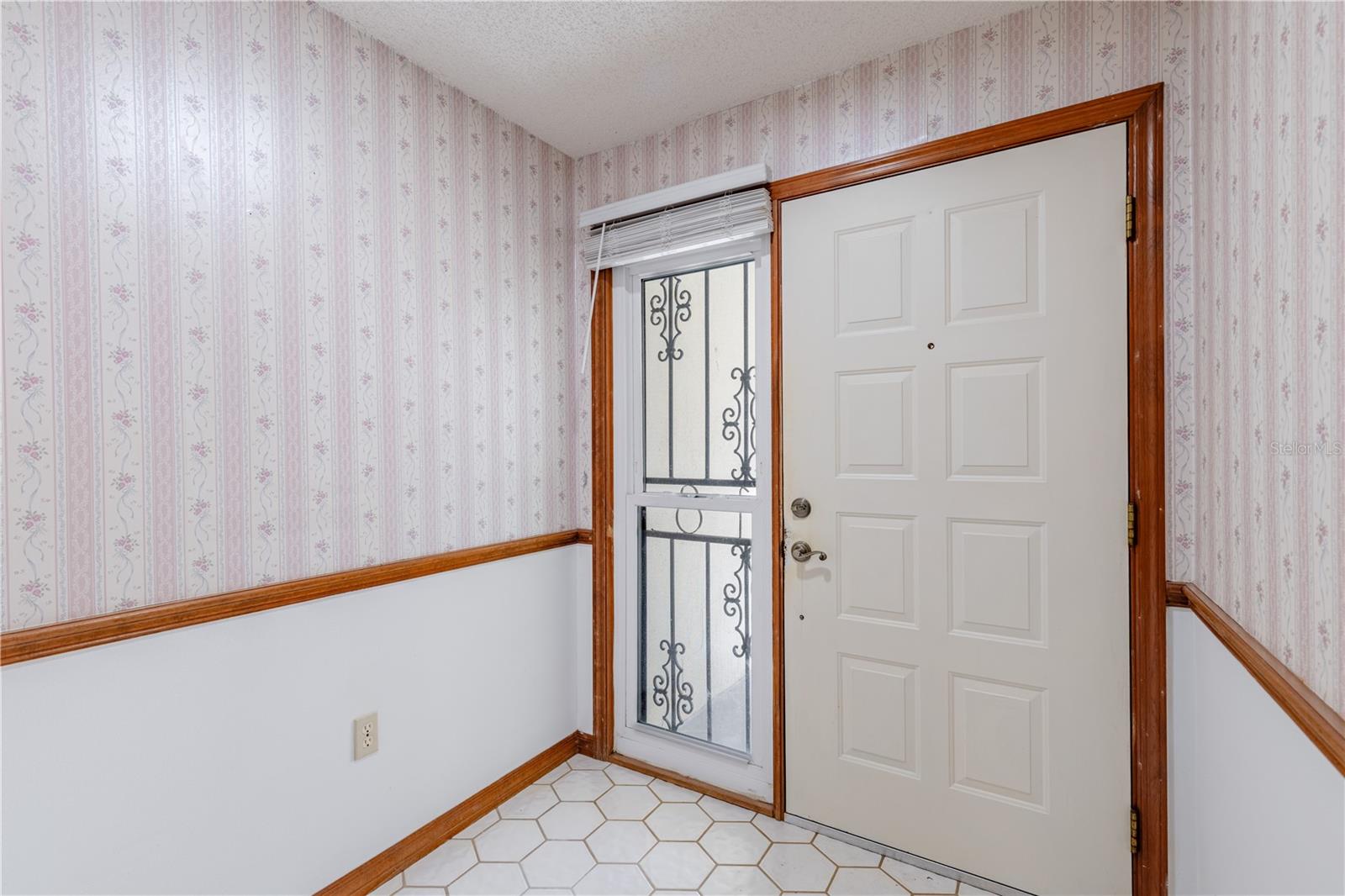 2681 WASHINGTON AVE #18, EUSTIS, FL — photo 11