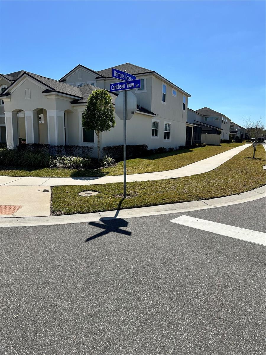 1718 CARIBBEAN VIEW TER, KISSIMMEE, FL — photo 2