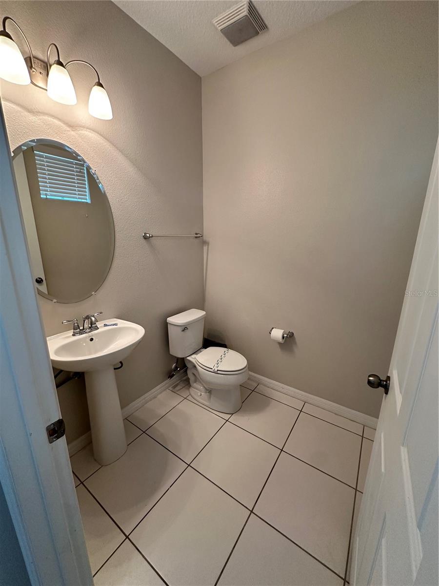 1718 CARIBBEAN VIEW TER, KISSIMMEE, FL — photo 9