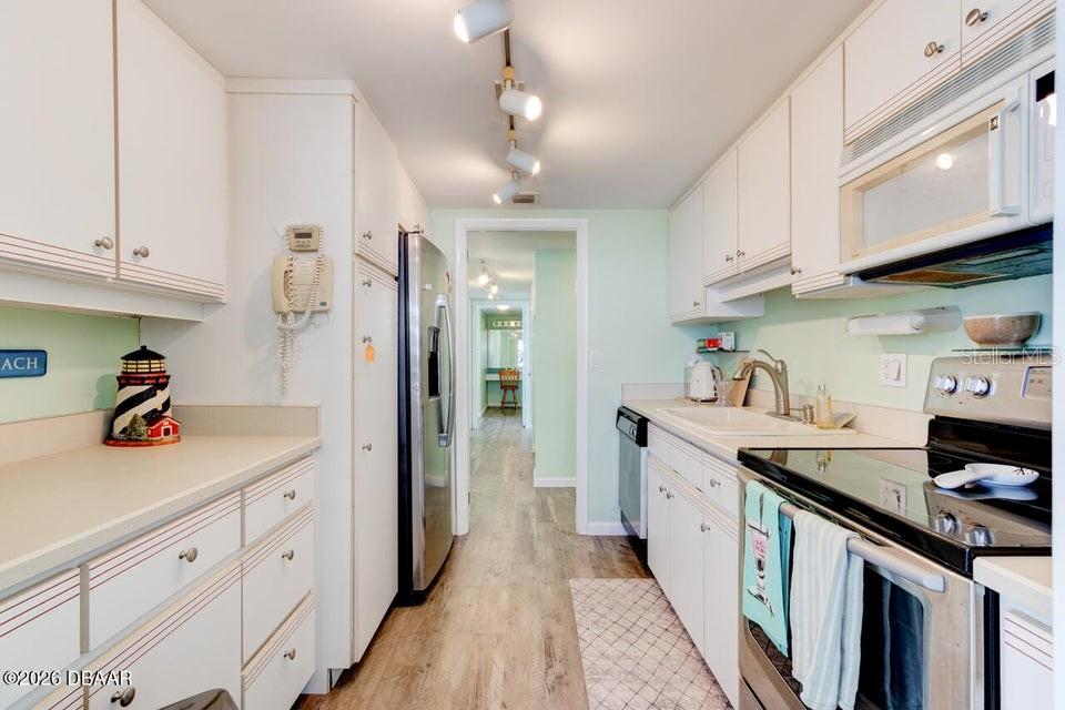 2828 N ATLANTIC AVE #701, DAYTONA BEACH, FL — photo 9