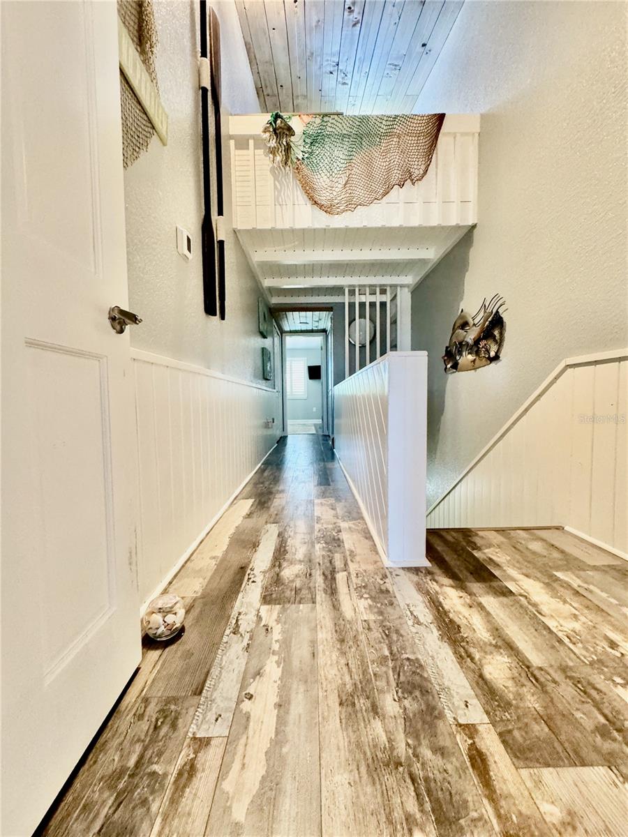 513 HAVEN POINT DR, TREASURE ISLAND, FL — photo 57