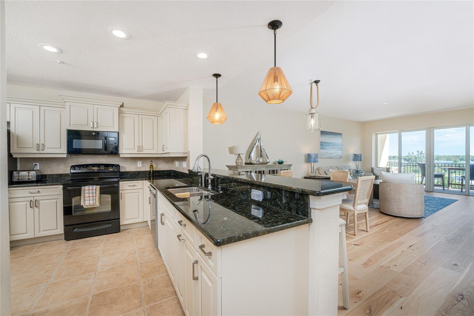 167 TAMPA AVE E #513, VENICE, FL — photo 30