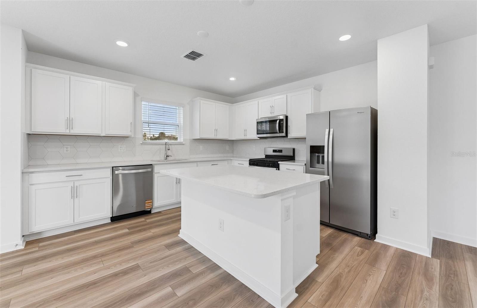 9748 CRESCENT MOON DR, RIVERVIEW, FL — photo 4