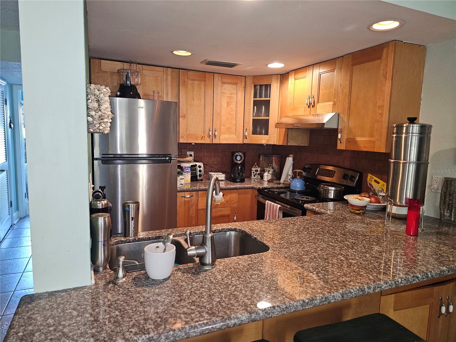 2525 W BAY DR #A13, BELLEAIR BLUFFS, FL — photo 12