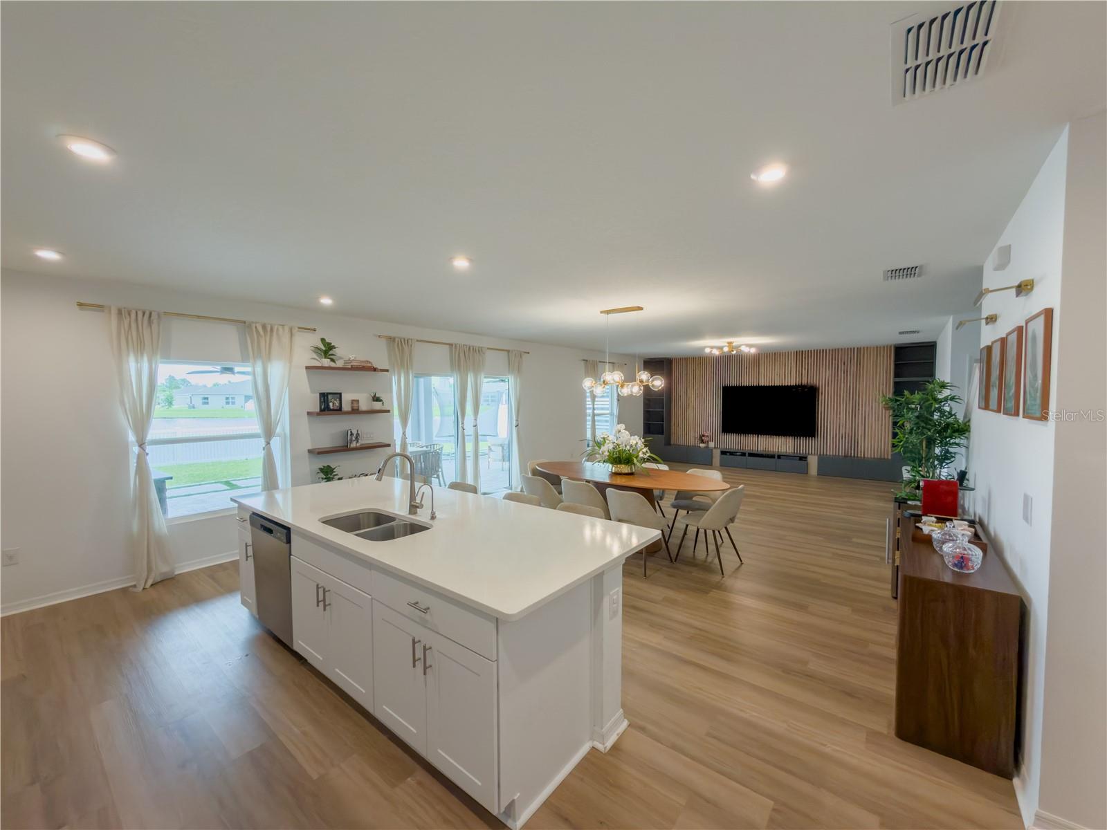 374 PINE TREE BRIDGE TRL, ST CLOUD, FL — photo 16