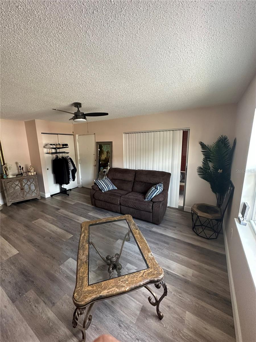 1084 82ND TER N #1084E, ST PETERSBURG, FL — photo 6