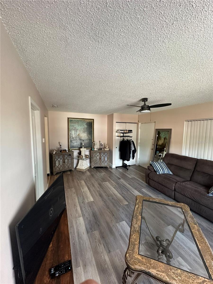 1084 82ND TER N #1084E, ST PETERSBURG, FL — photo 7