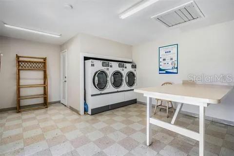 1084 82ND TER N #1084E, ST PETERSBURG, FL — photo 23